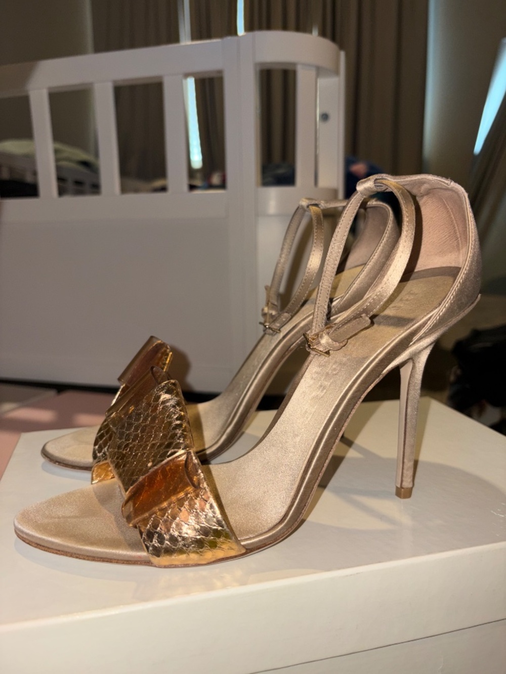 Vintage Burberry evening sandal - Picture 2 of 3